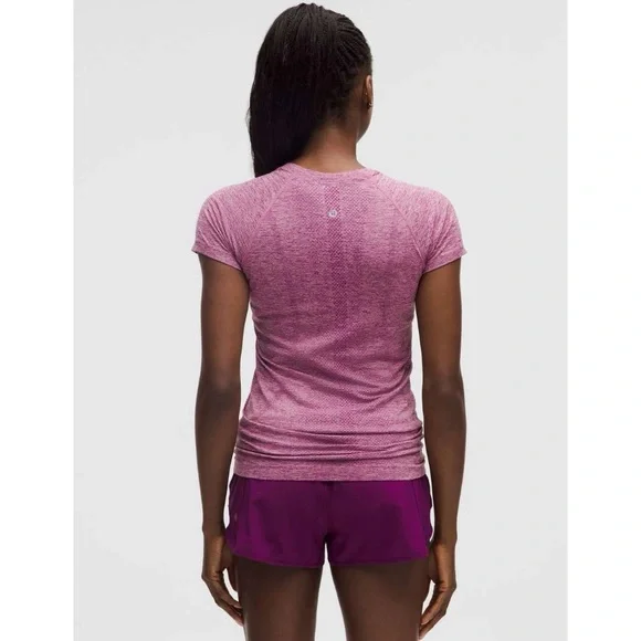 NWOT Lululemon Swiftly Short Sleeve Tee Hip Length Chilled Grape/Pink Haze 💗💜 - Picture 8 of 8
